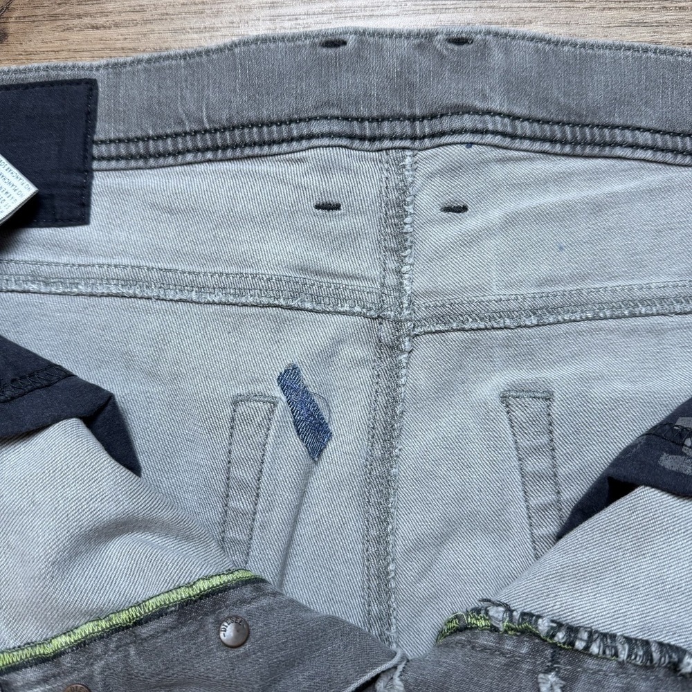 Diesel Tepphar Jeans Men 34x32 Gray Slim Carrot Stretch Distressed Whiskered - Picture 12 of 16